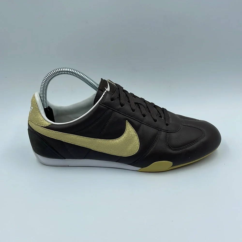 Nike Leather Sneakers Women’s Sz 8 - Picture 5 of 10
